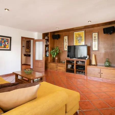 Global Essensacioneshome Los Almendros 15804 *